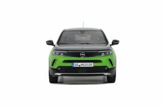 Opel Mokka-e GS Line 2021 Matcha Green OttO mobile 1:18 Resinemodell (Türen, Motorhaube... nicht zu öffnen!)